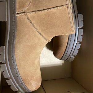 Skyview Classic Pull-On